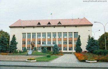 Военный прокурор обжаловал решение Виноградовского горсовета