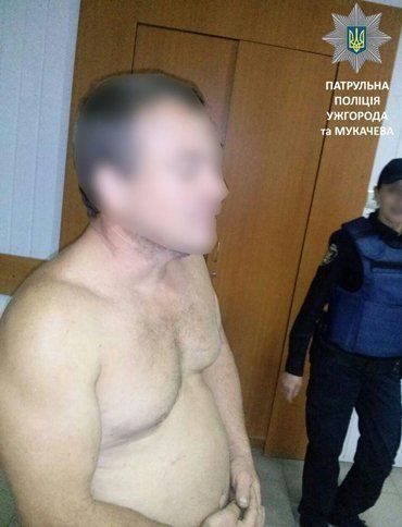 Патрульные Мукачева задержали нетрезвого водителя, он за вечер создал 2 ДТП