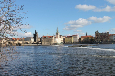 Предстоящие 4 недели в Праге будут теплыми и сухими