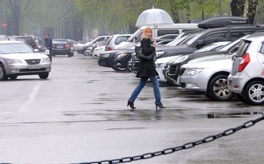 Погода на вихідних трохи зіпсує настрій українцям