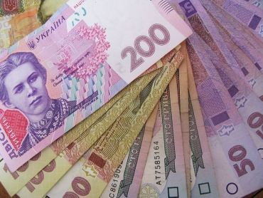 Нацбанк сообщил, что будет проводить валютную либерализацию поэтапно