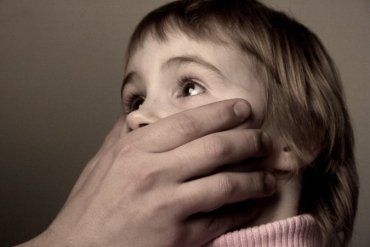 Житель Кременчука розбестив 12 малолітніх дітей через соціальні мережі