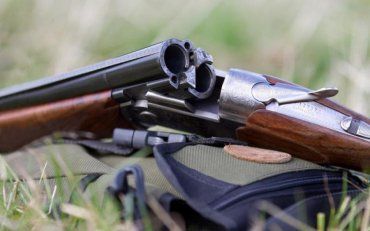 В Николаевской области пьяный охотник подстрелил девочку 9 лет