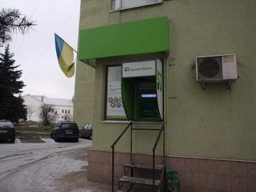В Ужгороде у банкоматов "ПриватБанка" полное спокойствие