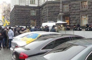 Кабмин подозревает , что протестующие автомобилисты - агенты Путина