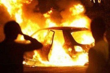 В Закарпатской области произошел пожар в автомобиле