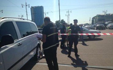 Полиция Киева эвакуировала пассажиров с железнодорожного вокзала