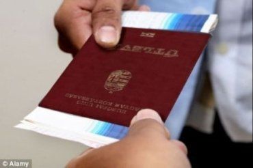Ігнорування мовного питання може закінчитись позбавлення паспорта для депутатів