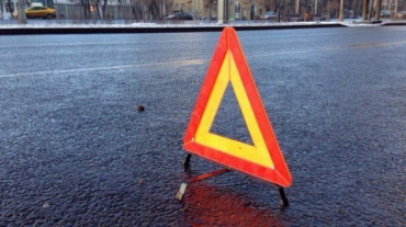 Во Львовской области грузовик врезался в автобус: пострадало 12 человек