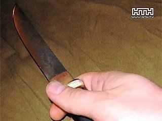 За отказ подкурить – 16 ударов ножом