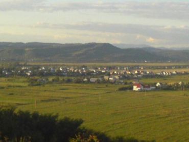 Голова ГР отримав три земельні ділянки в селі Руське Поле.