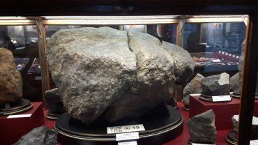"Княгиня" - найбільший метеорит в Європі.