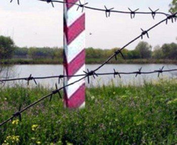 Пограничники задержали контрабанду сигарет на украинско-румынской границе