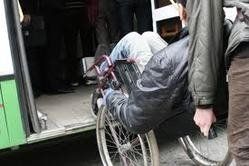 Инвалиды-колясочники не могут пользоваться услугами общественного транспорта