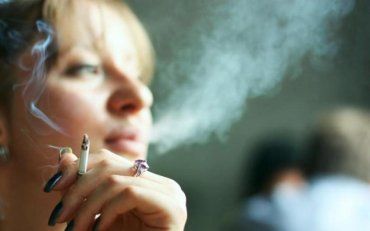 Вчені вияснили,що куріння може спричинити інсульт