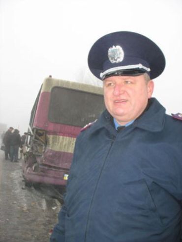Туман, стекло и гололед стали причиной масштабной аварии на трассе Донбасса