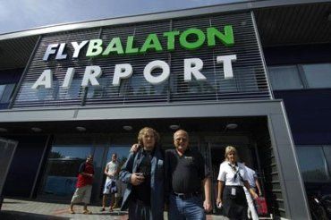 Аэропорт FlyBalaton приостанавливает работу.