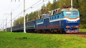 УЖГОРОД. Укрзалізниця призначила ще 2 додаткові потяги.