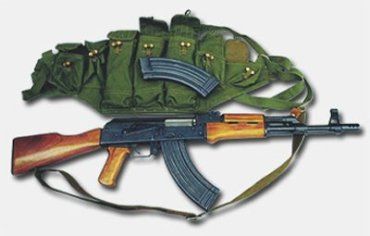 Двое россиян везли 17 масогабаритных макетов (ММГ) стрелкового оружия