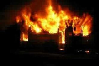 Пожар в одесском автобусе: погиб человек