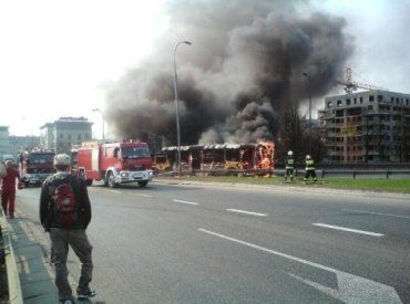 В Польше загорелся школьный автобус