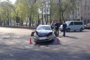 Авария в Киеве : пострадавших нет