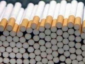 В грузовике молдаванина румыны нашли около 700 тысяч пачек контрабандных сигарет