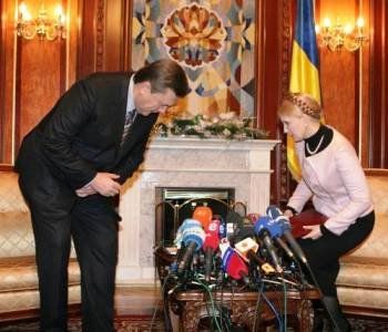 Янукович отказался от теледебатов с Тимошенко