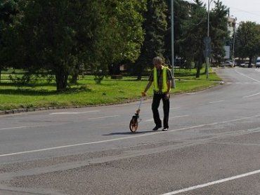Дорожную разметку в Ужгороде обещают привести в порядок