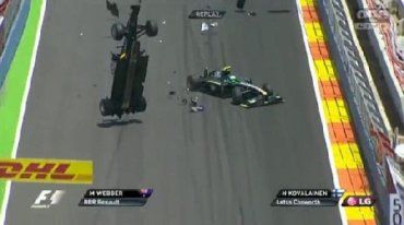 Формула 1: Авария Марка Веббера в Валенсии
