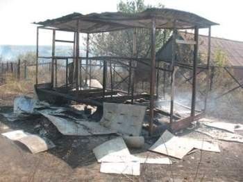 Около Ужгорода вагончик на даче сгорел дотла