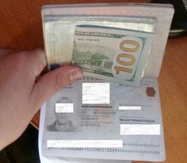 100 дол взятки пытался дать венгр закарпатскому пограничнику