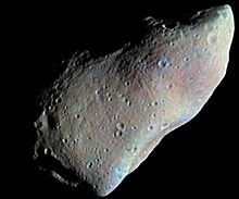 Величезний астероід,який летить до землі