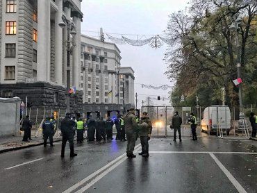 Нацгрардию и полицию призвали на акцию протесту в Киеве