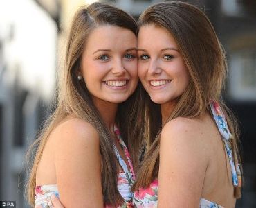 В Великобритании нашли самых похожих близнецов - Руби и Перл Дэй