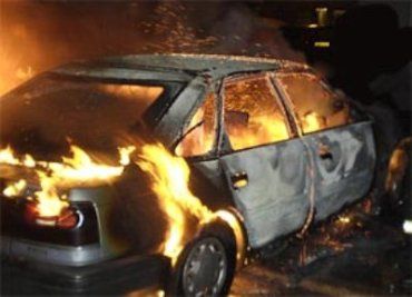 Такси полностью сгорел в Константиновке