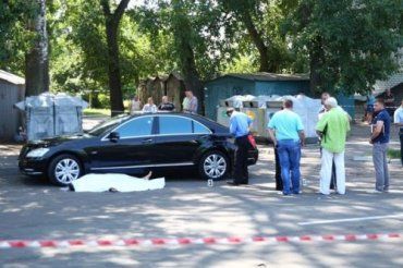 В Бабаева стреляли с машини ВАЗ-2109, мэра застрелили тремя выстрелами