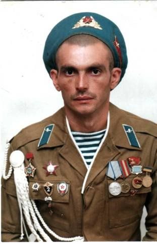 Іван Долгош нагороджений орденом «Червоної зірки» та медаллю "За Відвагу"