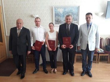 Лучшие журналисты Закарпатья получили награды от руководителей края