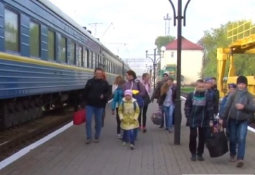 Школьники с Луганщины приехали на Закарпатье встретить Пасху