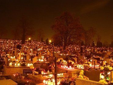 На Закарпатье День памяти умерших будет выходным