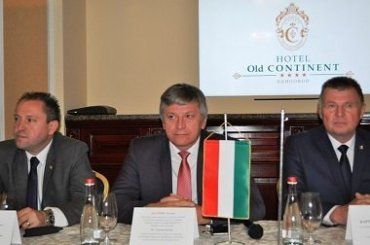 Венгрия и далее будет способствовать развитию Закарпатья