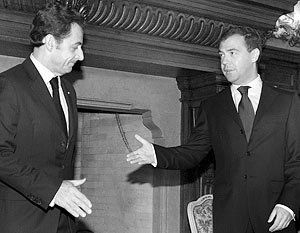 Президент РФ Дмитрий Медведев и Франции Николя Саркози