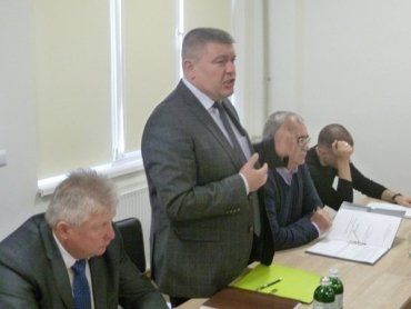 Виступає генеральний директор УАП ТОВ «Фішер-Мукачево» Василь Рябич.