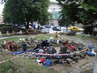 В Ужгороде начались работы по реконструкции Альпинария