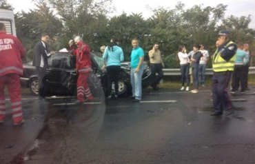 На трассе Киев-Чоп из-за ужасной аварии перекрыли дорогу в районе села Глубокое