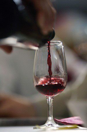 На каждый из 12 месяцев приходится по одному из 12 лучших сортов вина