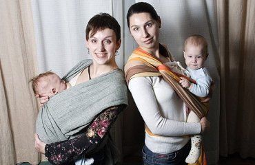 Ирина Стащишина и Алёна Вольская, родительницы бренда одежды для кормящих