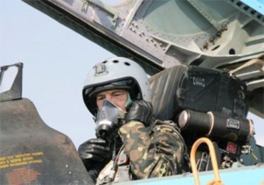 Ющенко доверили тренировочный полет на тренажере МиГ-29