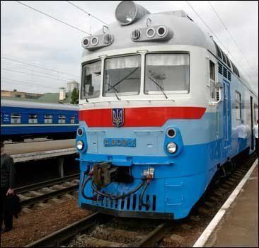 "Укрзализныця" увеличила количество дополнительных поездов из 24 до 26